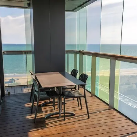 Merville 15 Piano * Lido di Jesolo